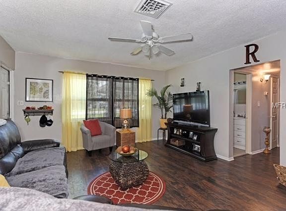 5th image of 204 Citrus Ave