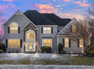 82 Constance Way, North Attleboro, MA 02760