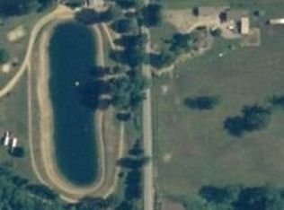 1220 Meanwell Rd, Dundee, MI 48131