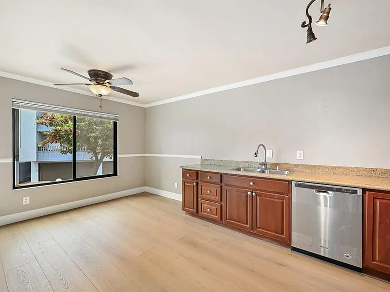 3215 Midway Dr #703 — Photo 6