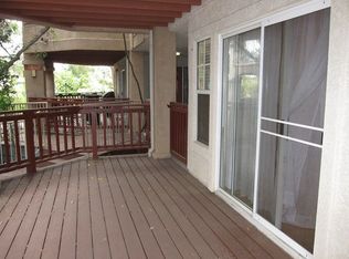 3357 Holly Grove St, Thousand Oaks, CA 91362