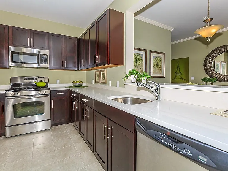 Sterling Parc at Middletown — Photo 12