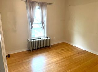 187 Loomis St, South Burlington, VT 05401