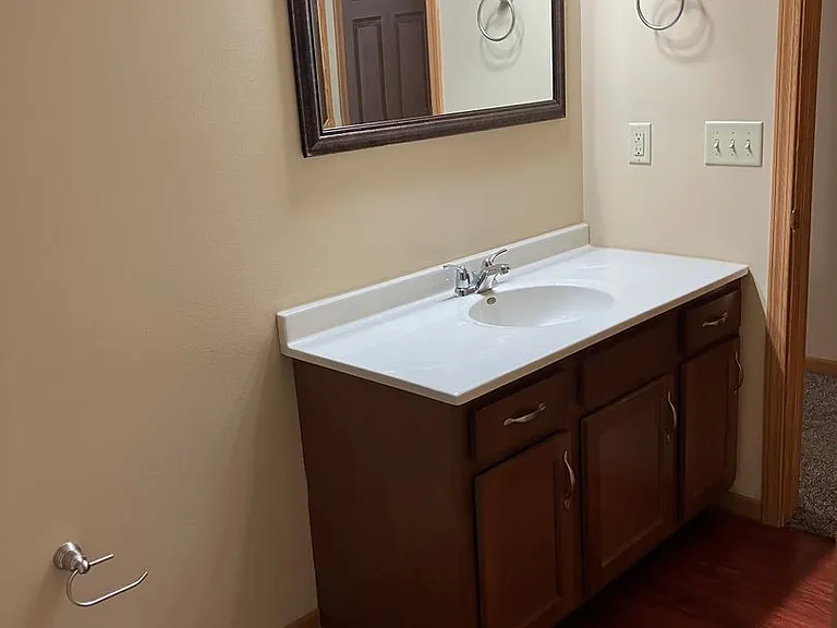 1046 Laurel Tree Ct #B — Photo 19