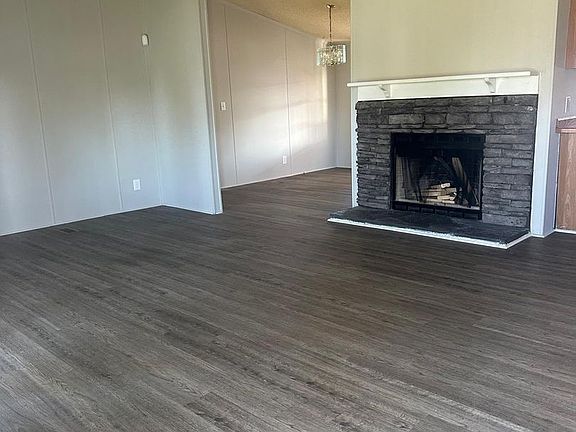 2nd image of 108 Elton Ct