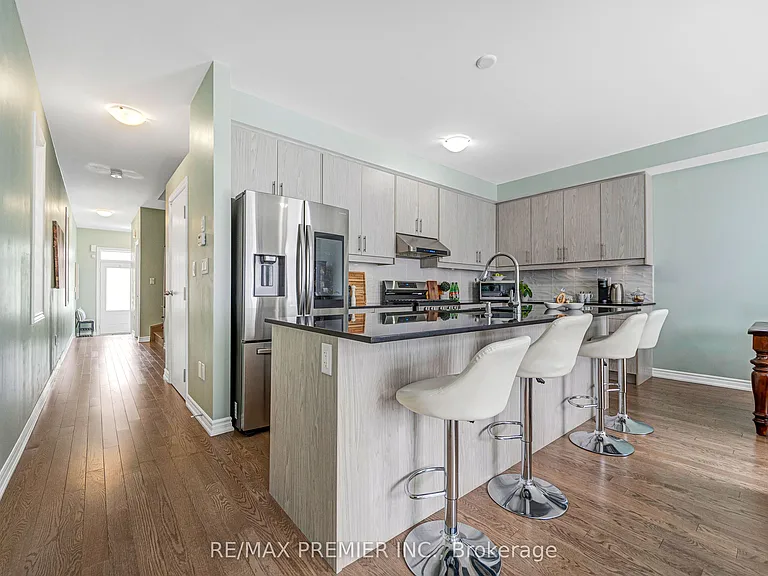 55 Singhampton Rd #MAIN — Photo 12