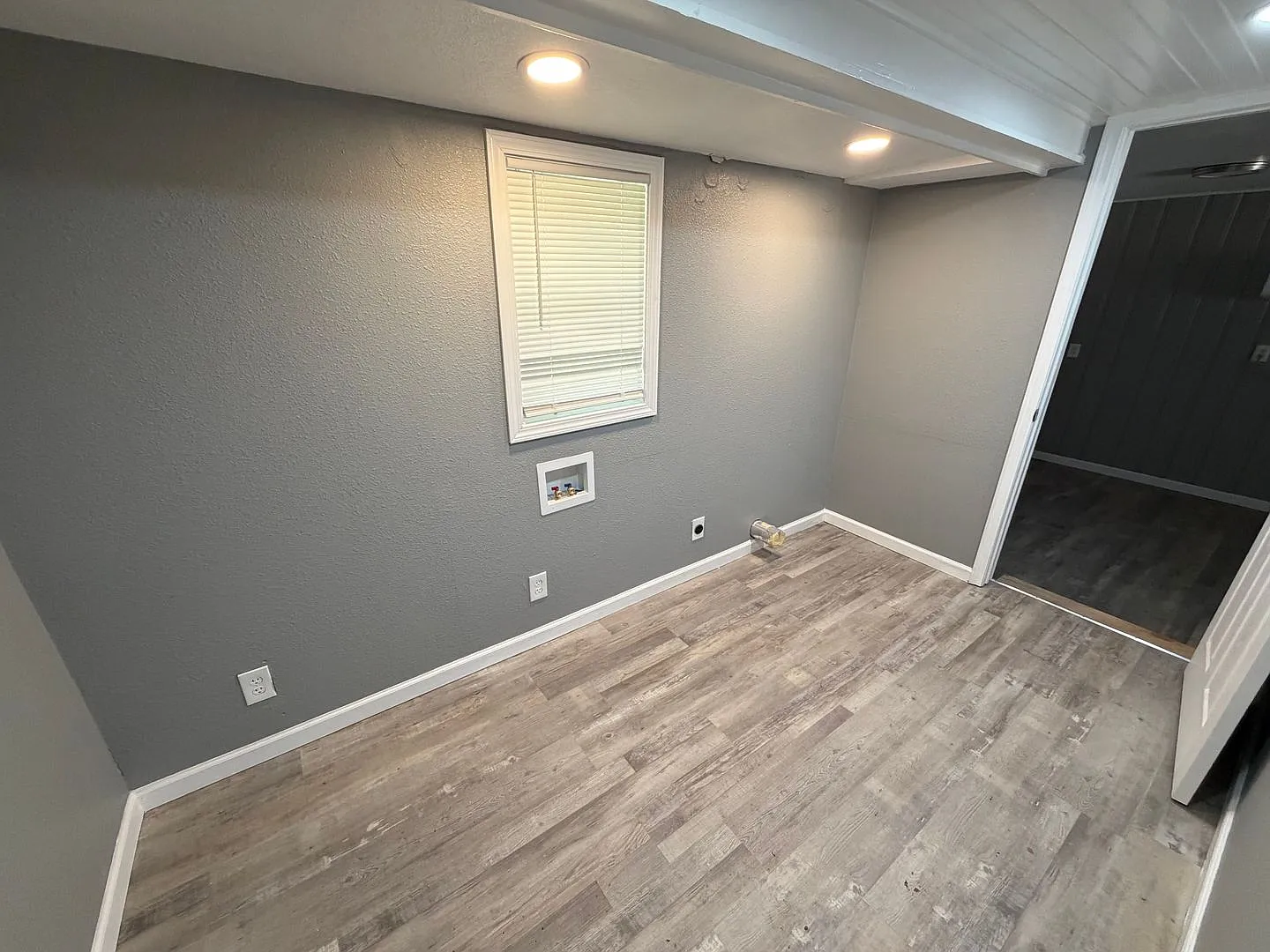 Spacious 4bed 3bath in Medical District — Photo 4