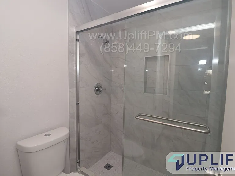 8550 Summerdale Rd #123 — Photo 11