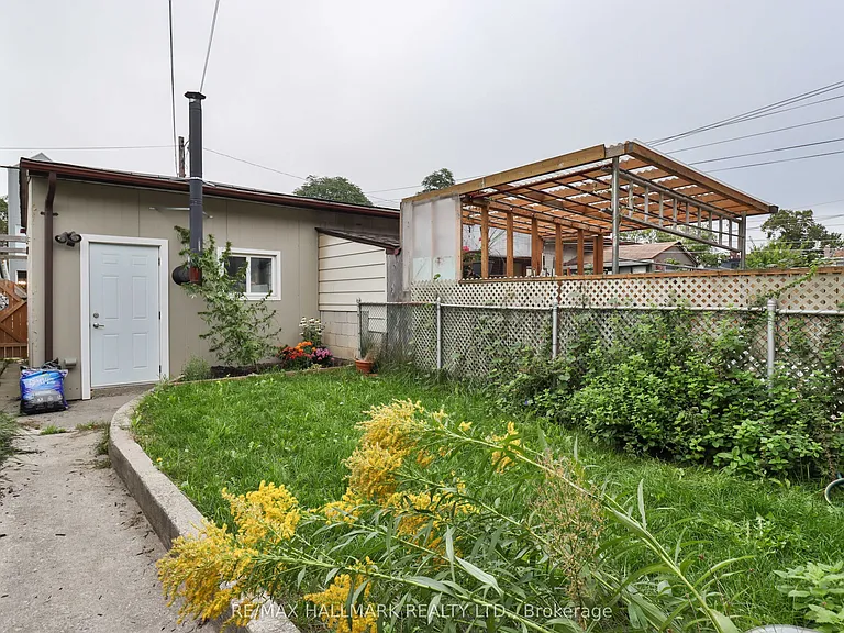 281 Symington Ave — Photo 18