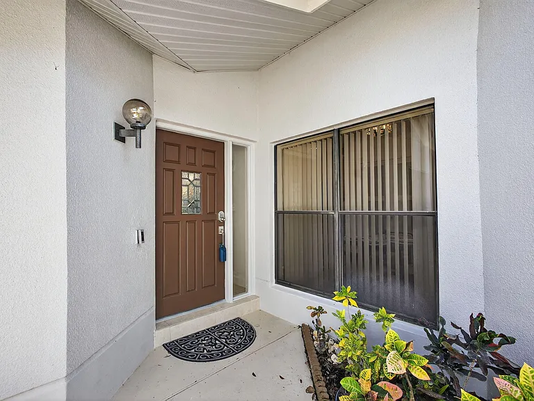 479 Prestwick Cir — Photo 6