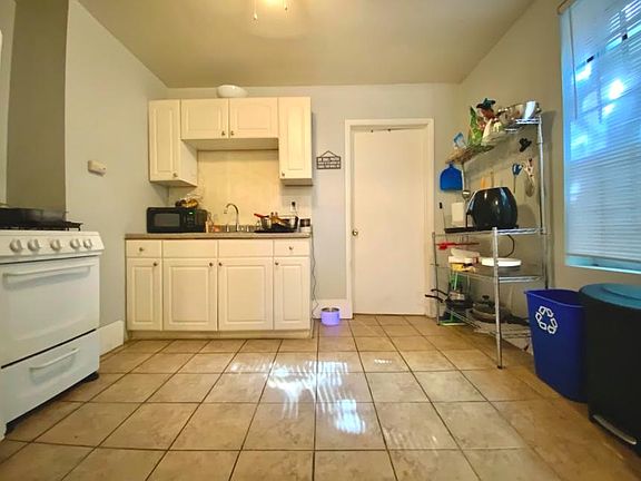 2nd image of 1312 N 19th St Unit A
