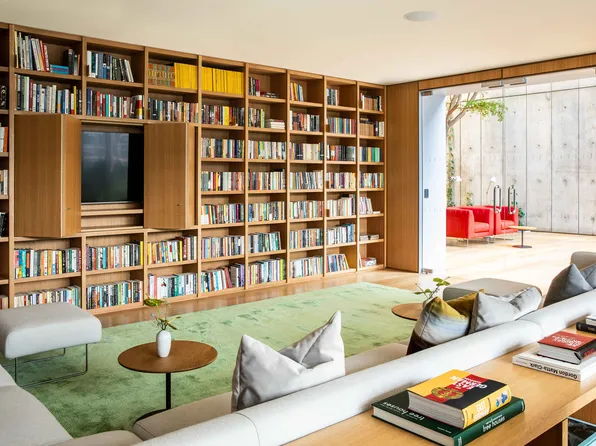 565 Broome Street image 12 of 24