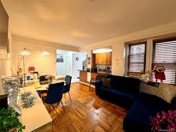 37-21 80th Street #1R, Jackson Heights, NY 11372