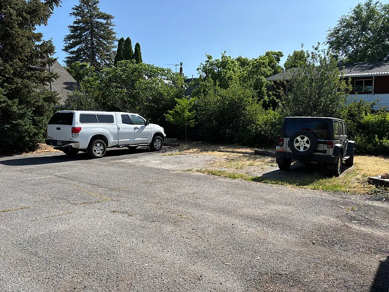 388 E 300 N #C — Photo 12
