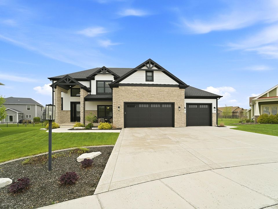 1st image of 825 Schilling Dr