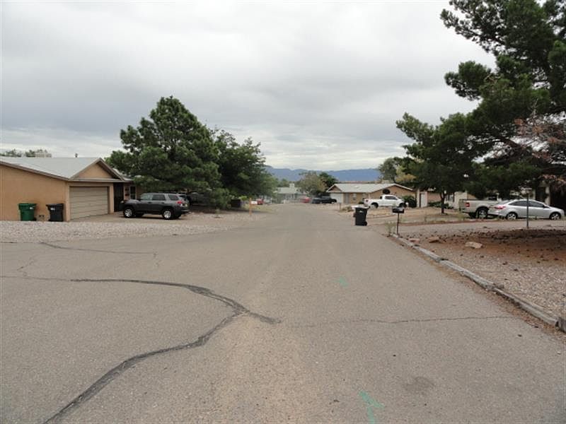 2nd image of 1720 Fran Pl SE