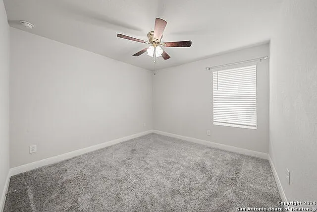 1080 Amble Oak — Photo 32