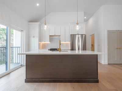 10 Rockland St #1, Roxbury, MA, 02119