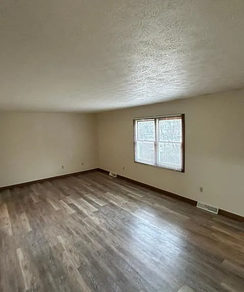 30 Lemoyne Ave #1 — Photo 4