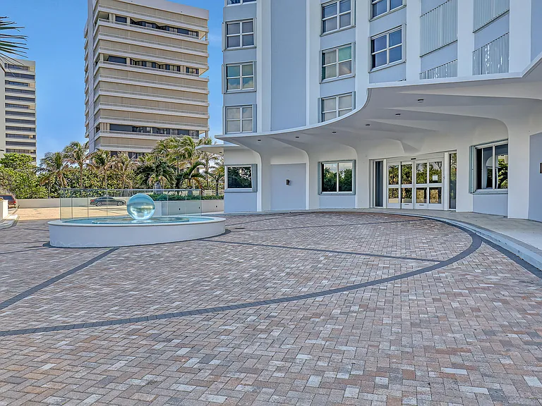 5200 N Ocean Dr #1902 — Photo 3
