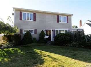 431 Davis Pl, Bethpage, NY 11714