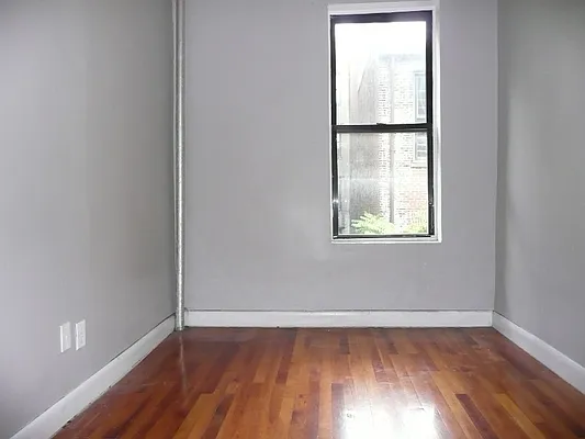 Rented by Level Group | media 14