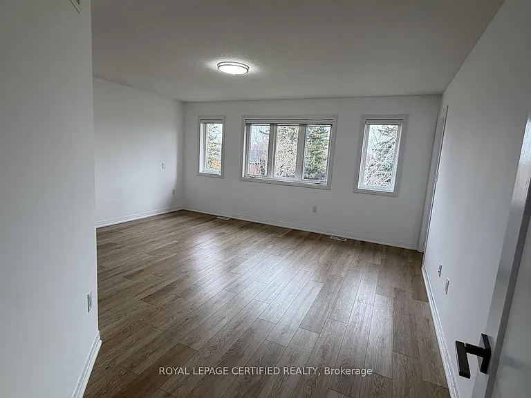 40 Lexington Ave — Photo 33