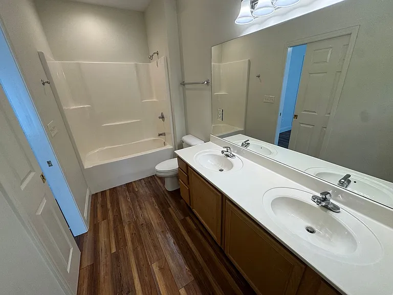 111 Hatleyberry St — Photo 28