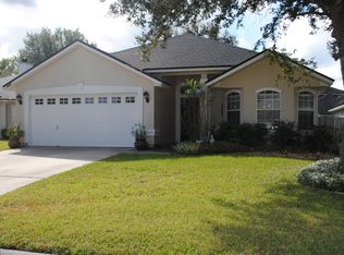 8062 Keswick Ct, Jacksonville, FL 32244