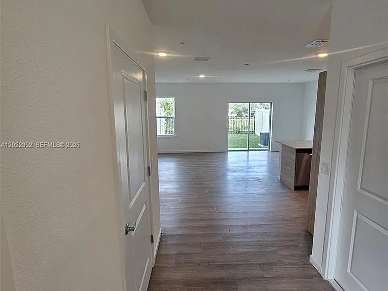 1201 Southstation Pl #108 — Photo 4