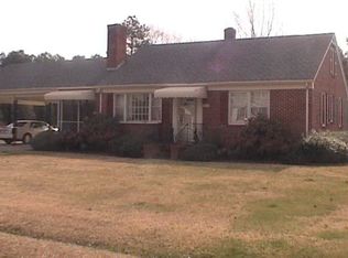 7019 Gardner St, Stantonsburg, NC 27883