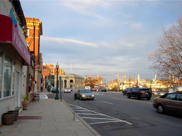 132 W Boston Post Rd #5