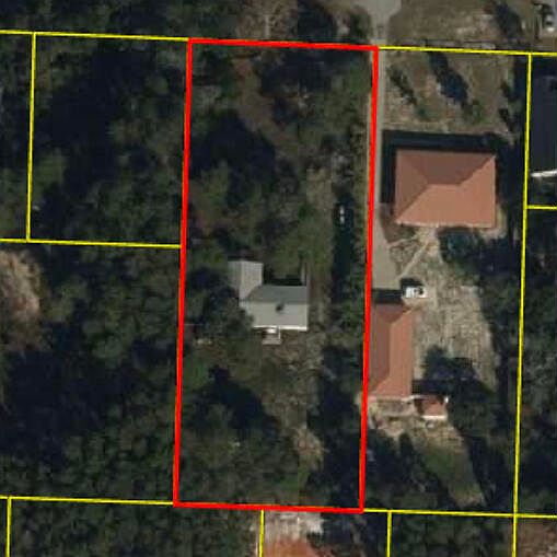 2nd image of 102 Walton Palm Rd