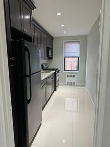 37-27 86th St APT 5P, Queens, NY, 11372