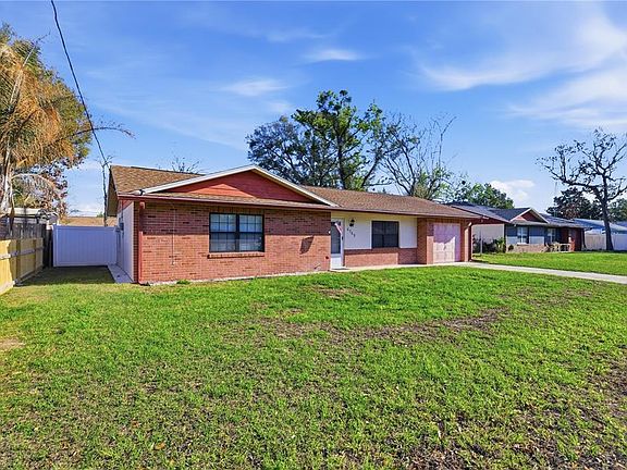 3rd image of 6789 SE 54th Ln