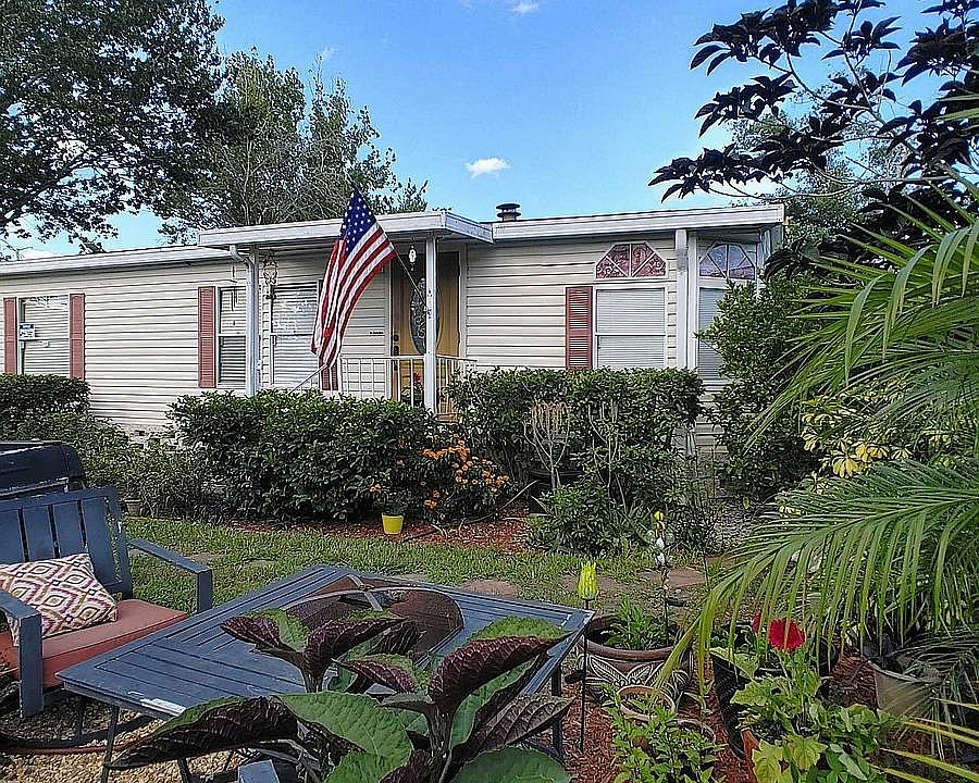1st image of 14126 Hunter Grove Dr #44