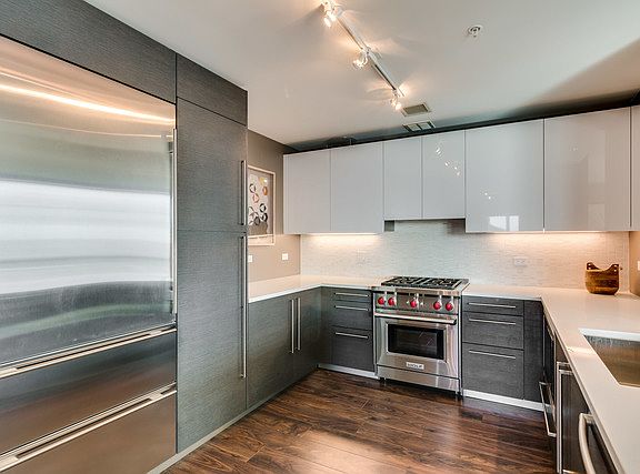 2nd image of 1201 S Prairie Ave APT 2205