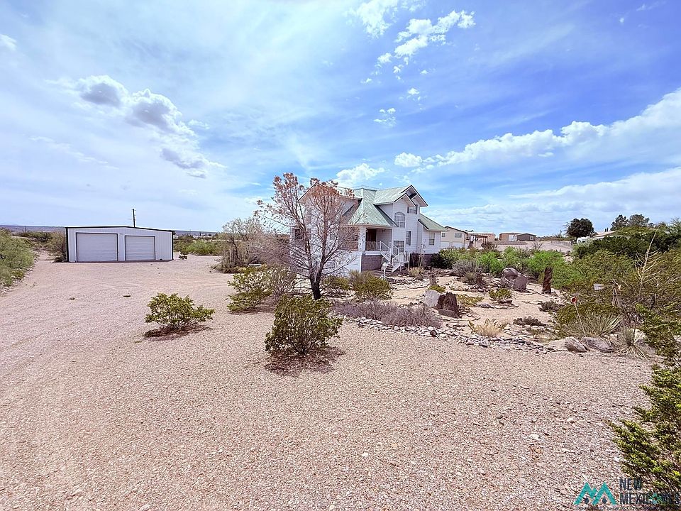 1st image of 108 Canadian Cir