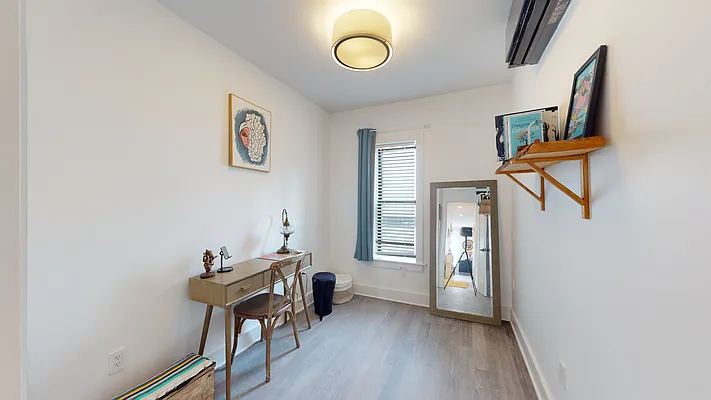 Rented by Bond New York | media 8