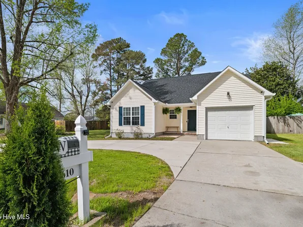 610 Mattocks Avenue, Maysville, NC 28555