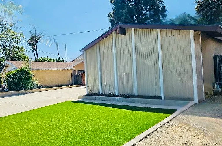 614 Daisy St — Photo 1