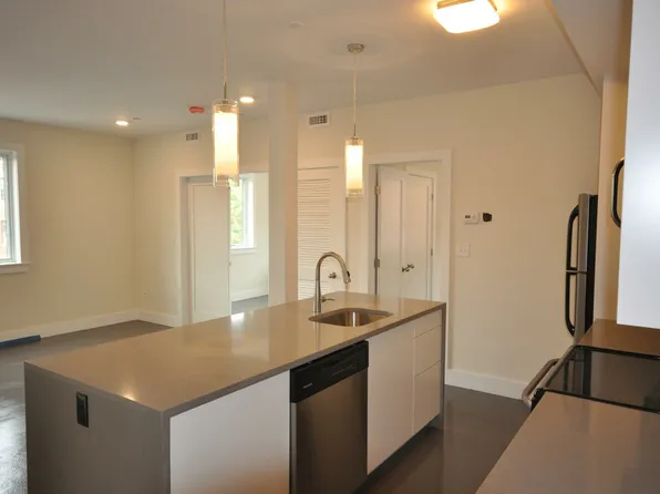 659 Massachusetts Ave, Boston, MA