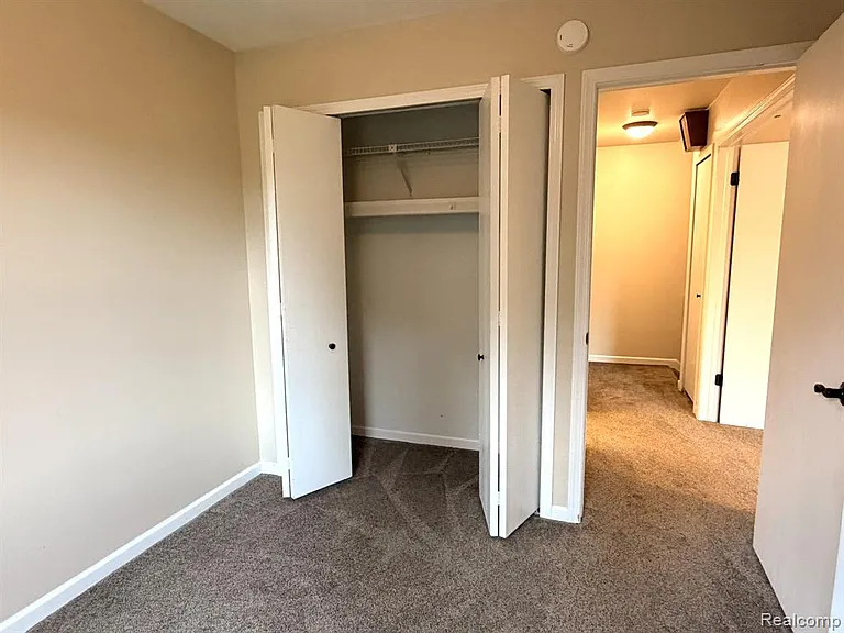 41090 Southwind Dr — Photo 16