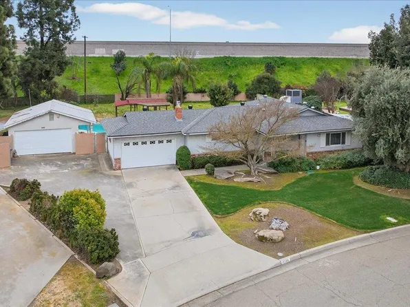 4588 E Holland Ave, Fresno, CA 93726
