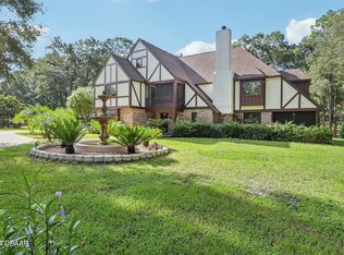 1582 Covered Bridge Dr, Deland, FL 32724