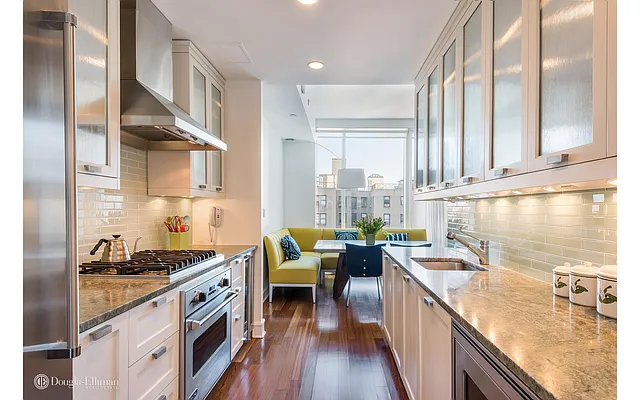 Sold by Douglas Elliman | media 19