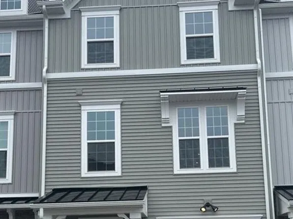 4134 Riverside Dr, Chesapeake, VA 23321