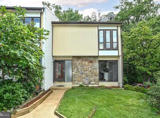 6409 Rockshire St, Alexandria, VA 22315
