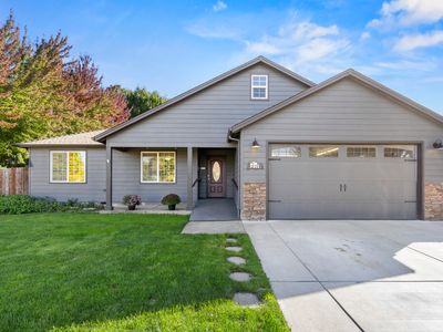919 Highbury Dr, Medford, OR, 97501