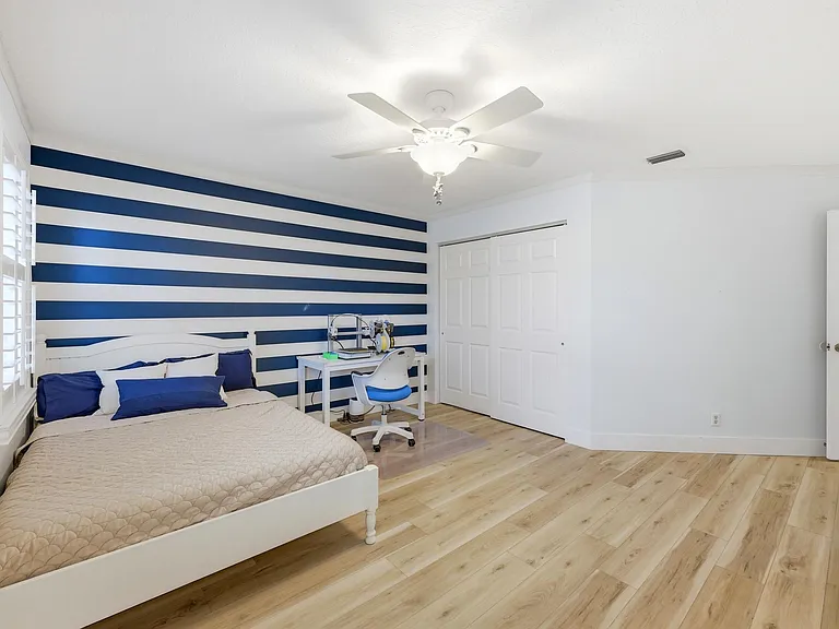 2 Monterey Pointe Dr — Photo 31